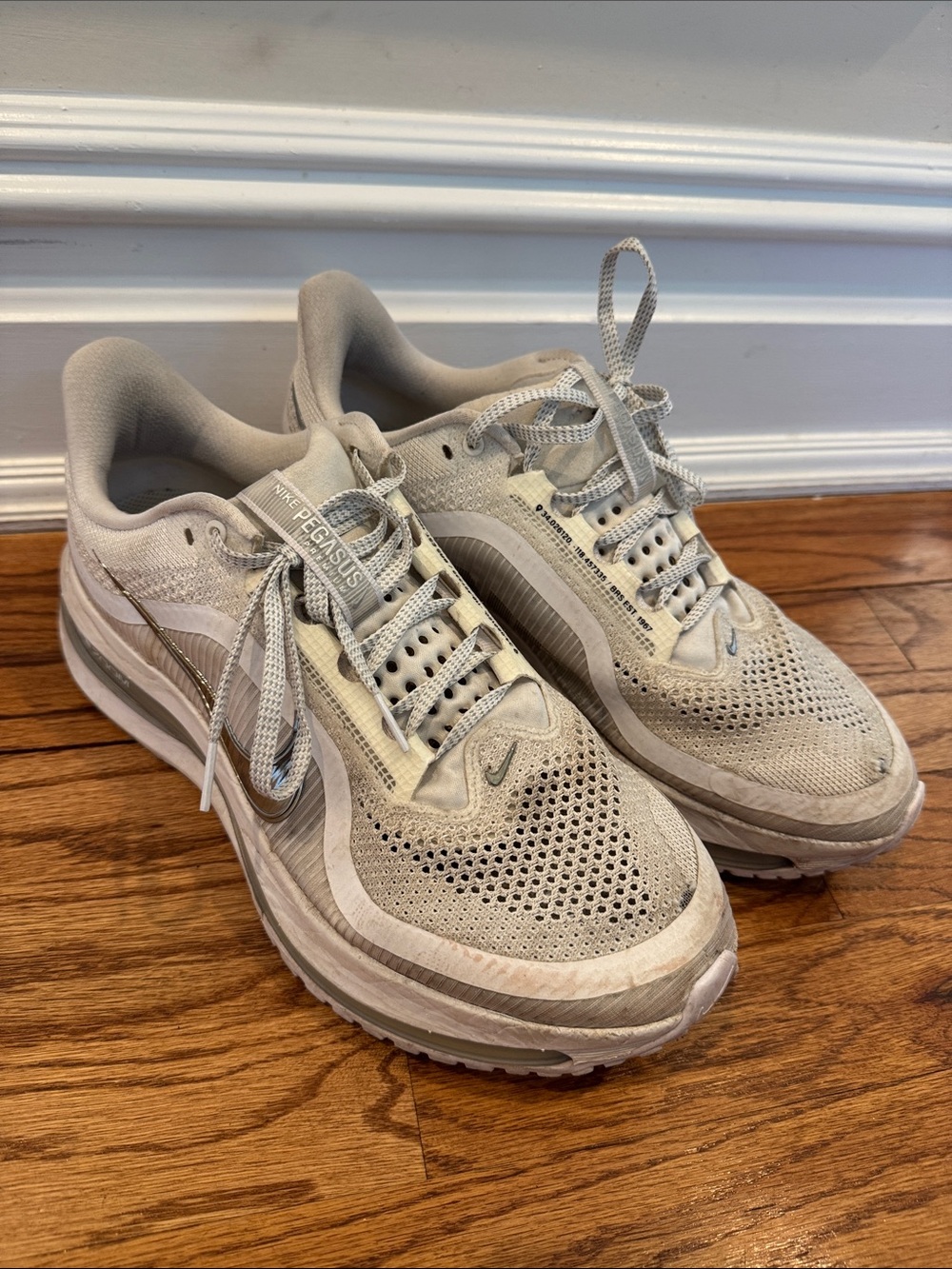Nike Women's Running Shoes in Light Beige and White